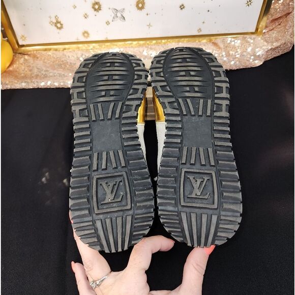 Authentic Louis Vuitton Suede Patent Calfskin Embossed Monogram Run Away Sneake - Picture 9 of 16